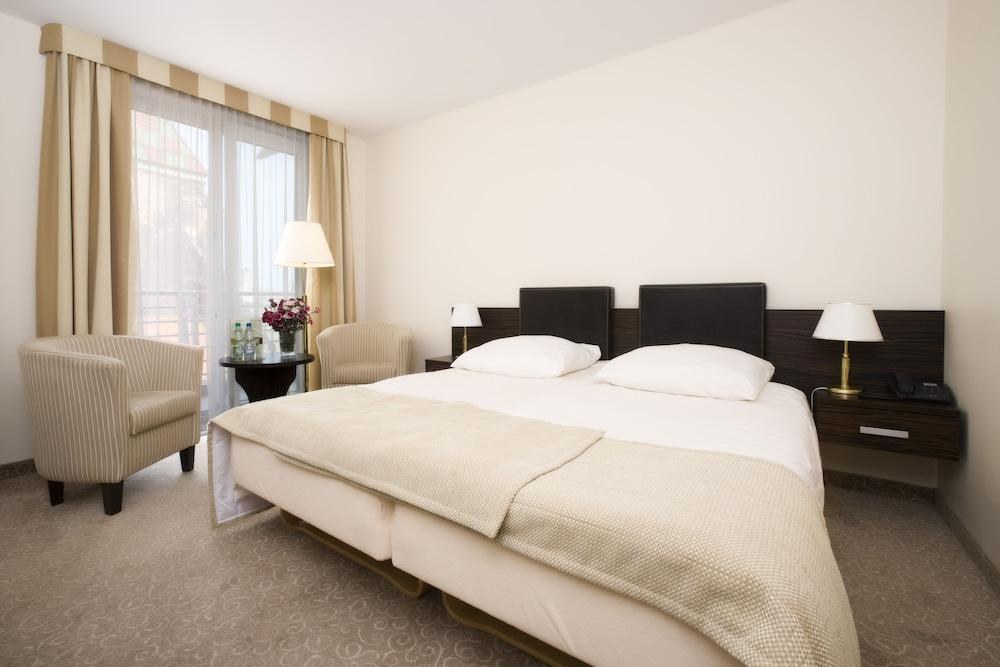 Qubus Hotel Wroclaw photo 3