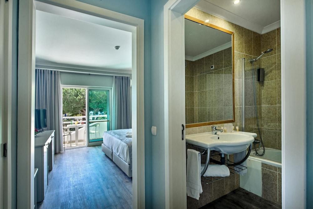 Velamar Boutique Hotel - Adults Friendly photo 2