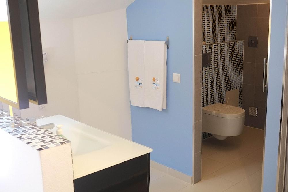 Luzmar Villas photo 3