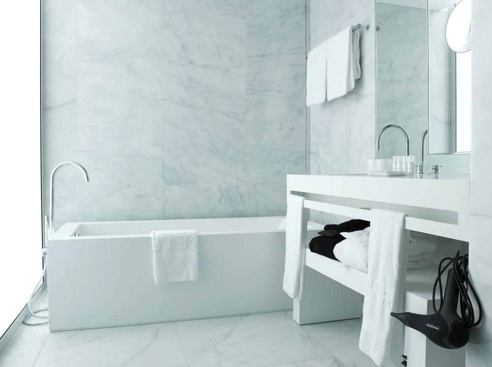 Altis Belem Hotel & Spa, a Member of Design Hotels photo 4