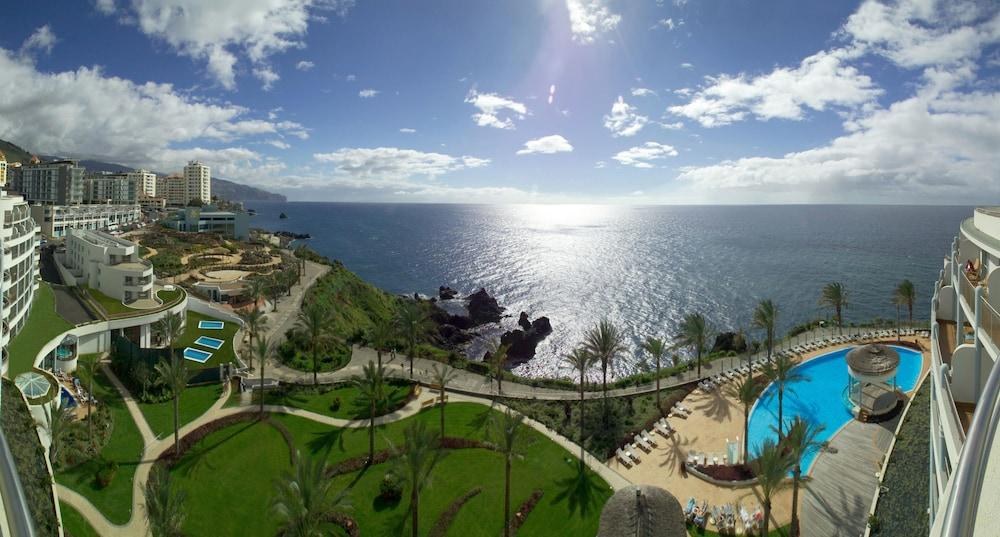 PESTANA GRAND PREMIUM OCEAN RESORT photo 2