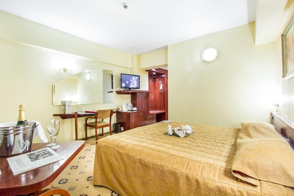 Caro Hotel photo 2