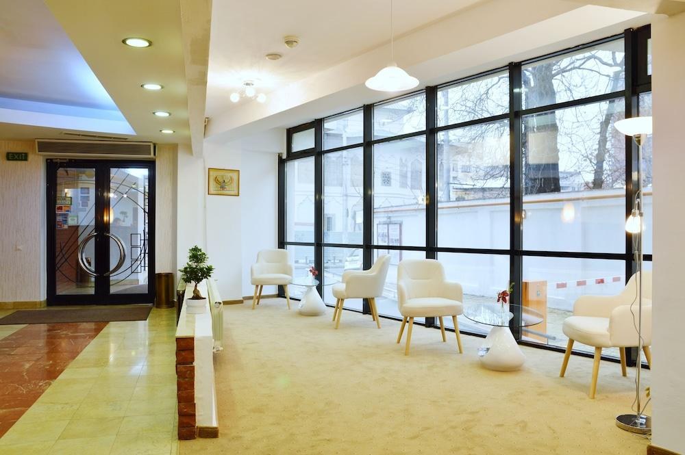 Atrium Hotel Bucharest City Center photo 2