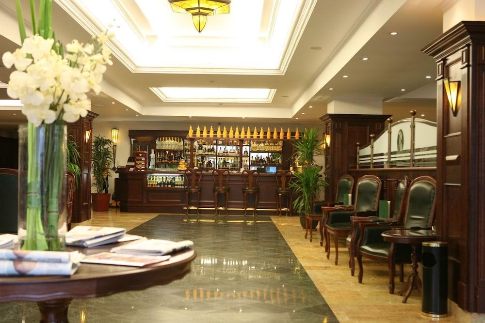 Ramada Hotel & Suites Bucharest North photo 3
