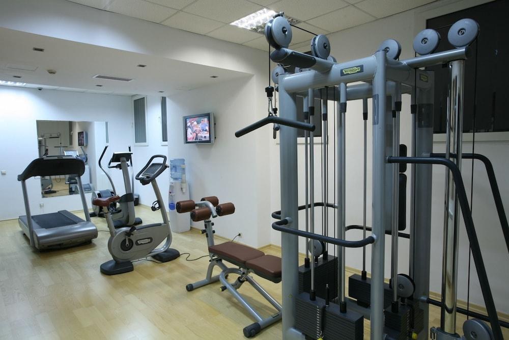 Ramada Hotel & Suites Bucharest North photo 4