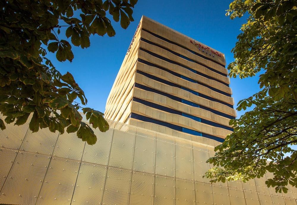 Airport Hotel Basel - Convenient & Friendly photo 2