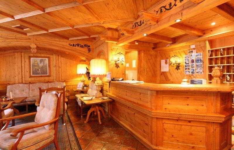 Alpenroyal  Hotel photo 2