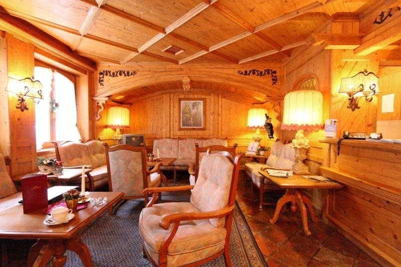 Alpenroyal  Hotel photo 3