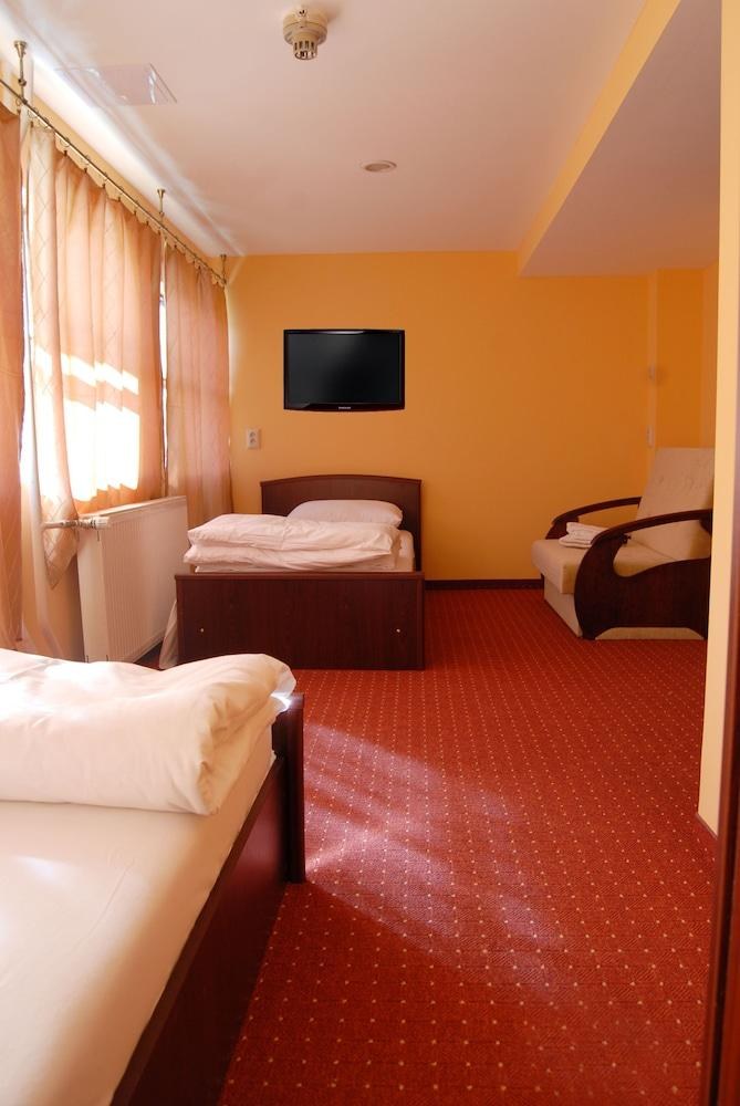 Botel Gracia photo 4