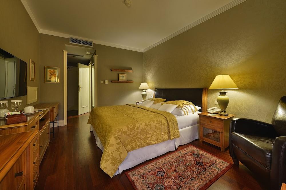 Marrol's Boutique Hotel photo 2
