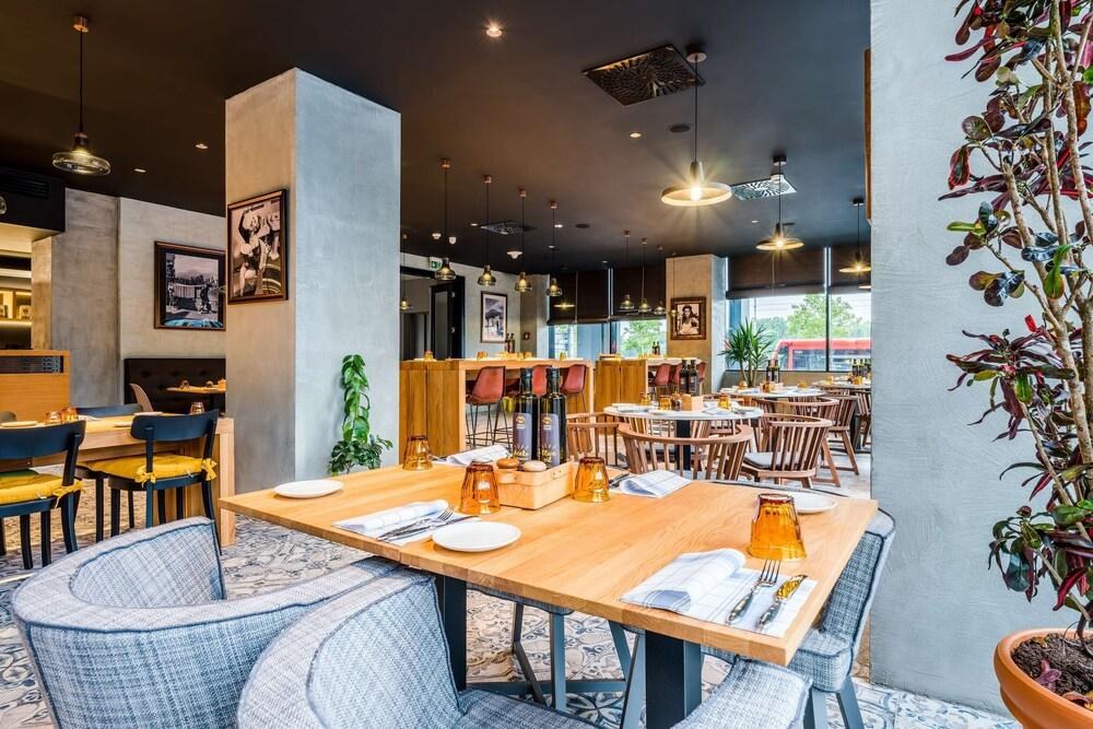 Park Inn By Radisson Danube Bratislava photo 3