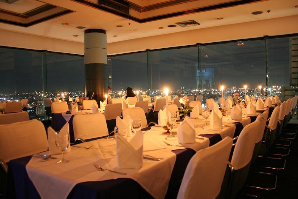 Baiyoke Suite photo 4