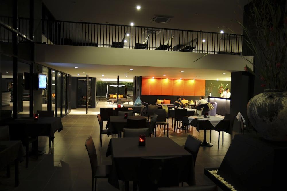 Miramar Hotel Bangkok photo 4