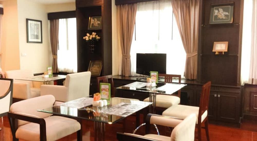 iCheck inn Residence Sukhumvit 2 photo 4