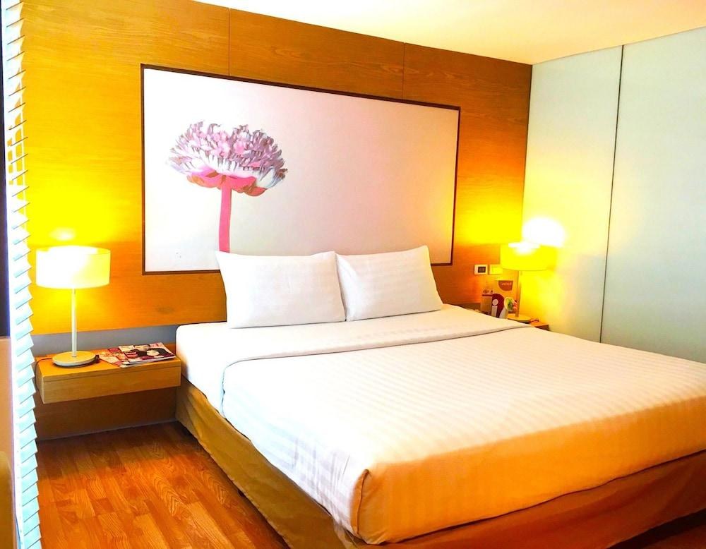 I-Residence Hotel Silom photo 3