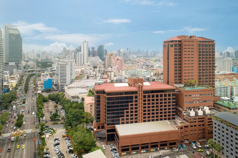Emerald Hotel Bangkok photo 4
