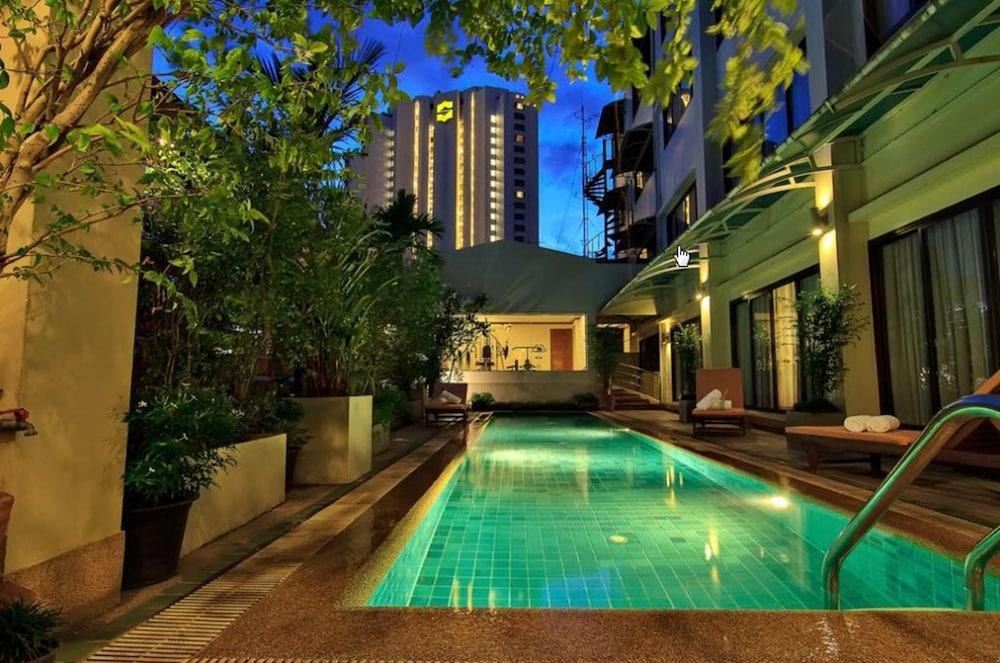 Bossotel Inn Bangkok photo 4