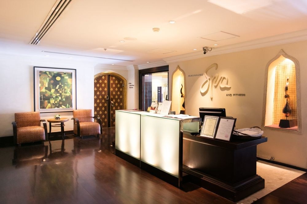 Davis Bangkok photo 1