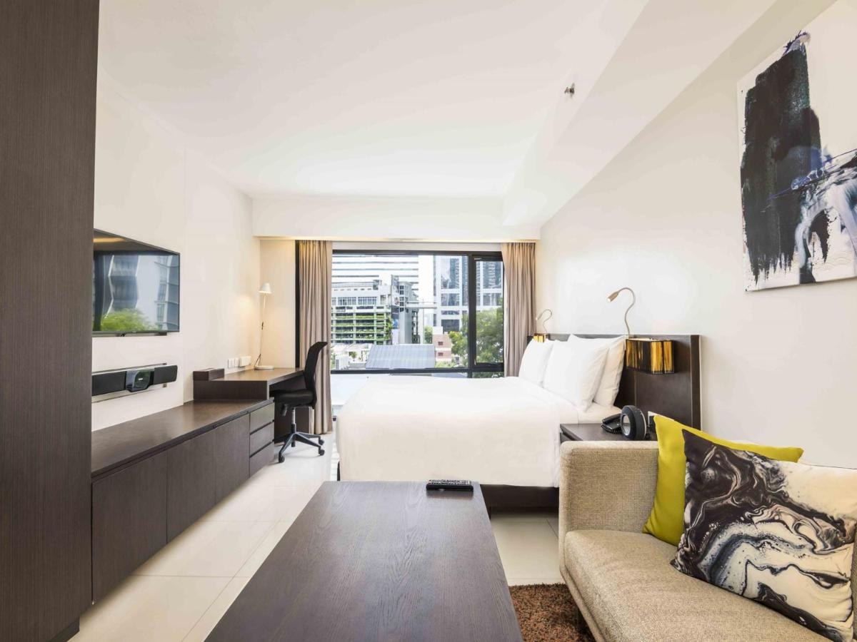 MAITRIA HOTEL SUKHUMVIT 18 BANGKOK -A CHATRIUM COLLECTION photo 2