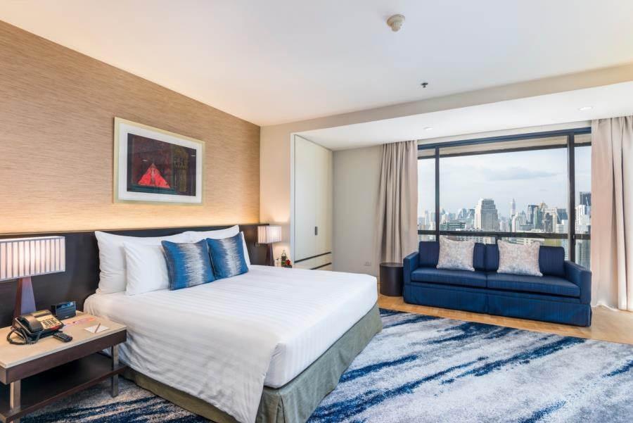 EMPORIUM SUITE BY CHATRIUM photo 1