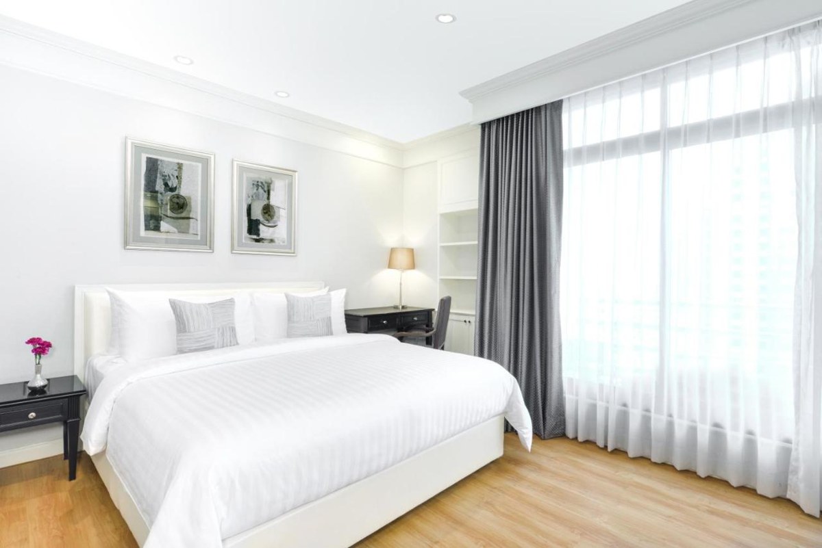 CENTRE POINT HOTEL CHIDLOM photo 2