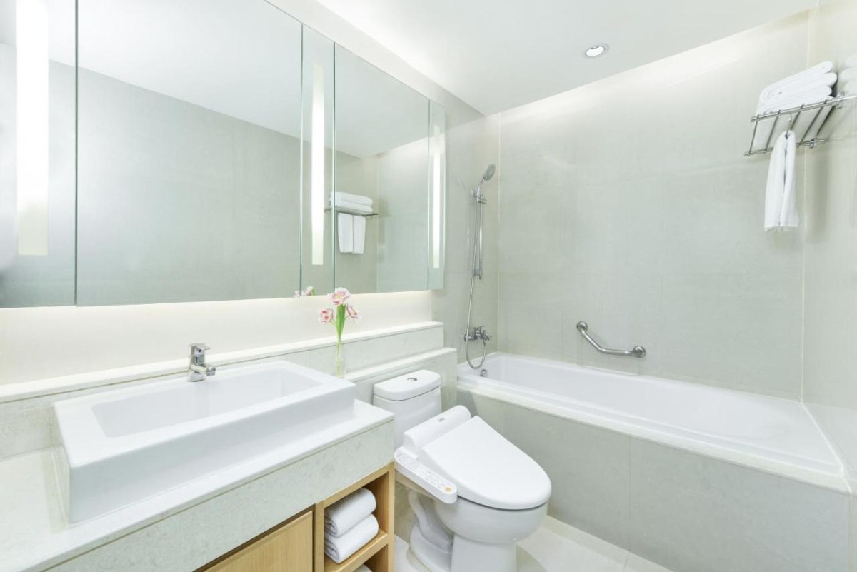 CENTRE POINT HOTEL CHIDLOM photo 4