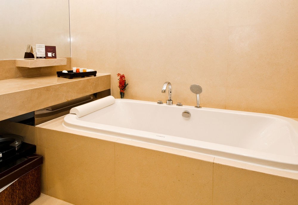 Vie Hotel Bangkok - Mgallery photo 1