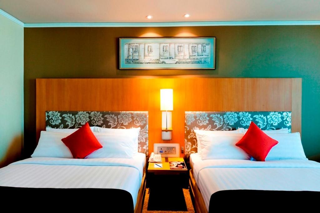 ROYAL PRINCESS LARN LUANG photo 3