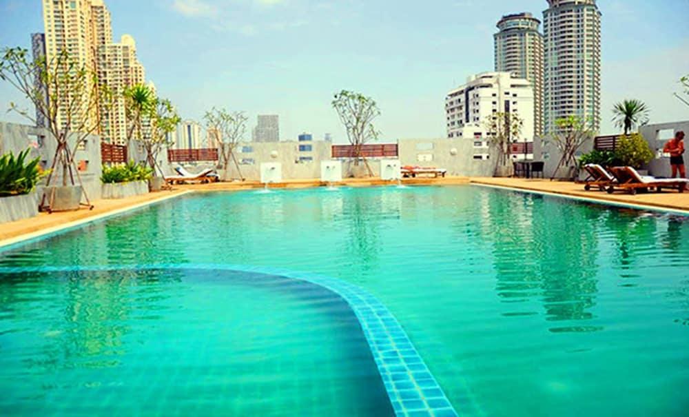 Sathorn Grace Serviced Residence photo 2
