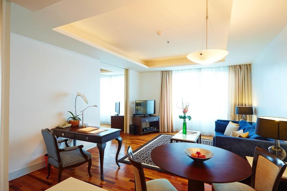THE DUCHESS HOTEL & RESIDENCES photo 2