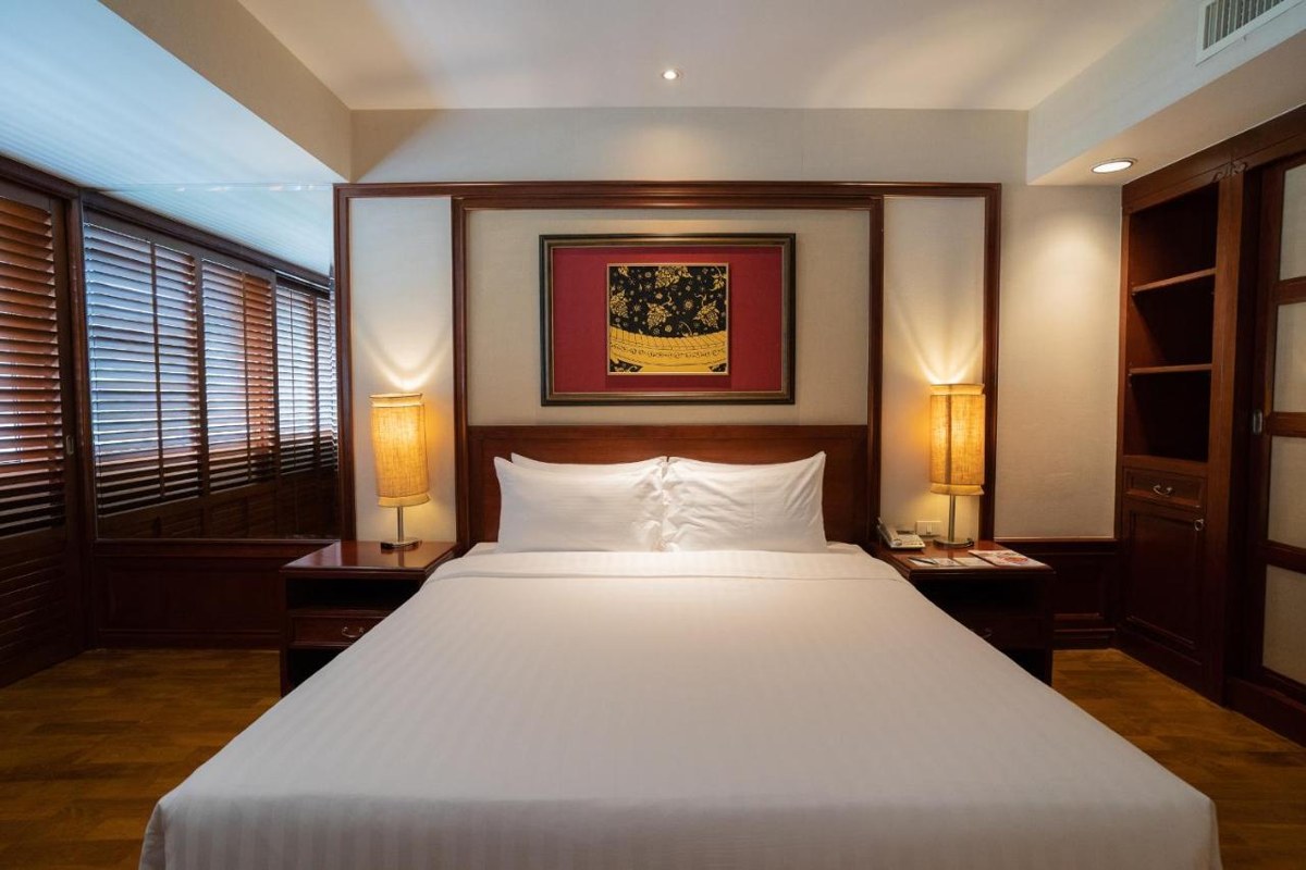 CENTRE POINT SUKHUMVIT THONG LO photo 1