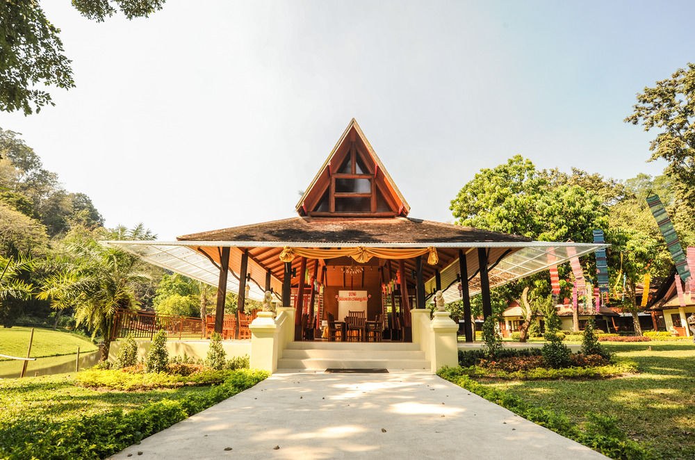Suan Bua Hotel & Resort photo 1