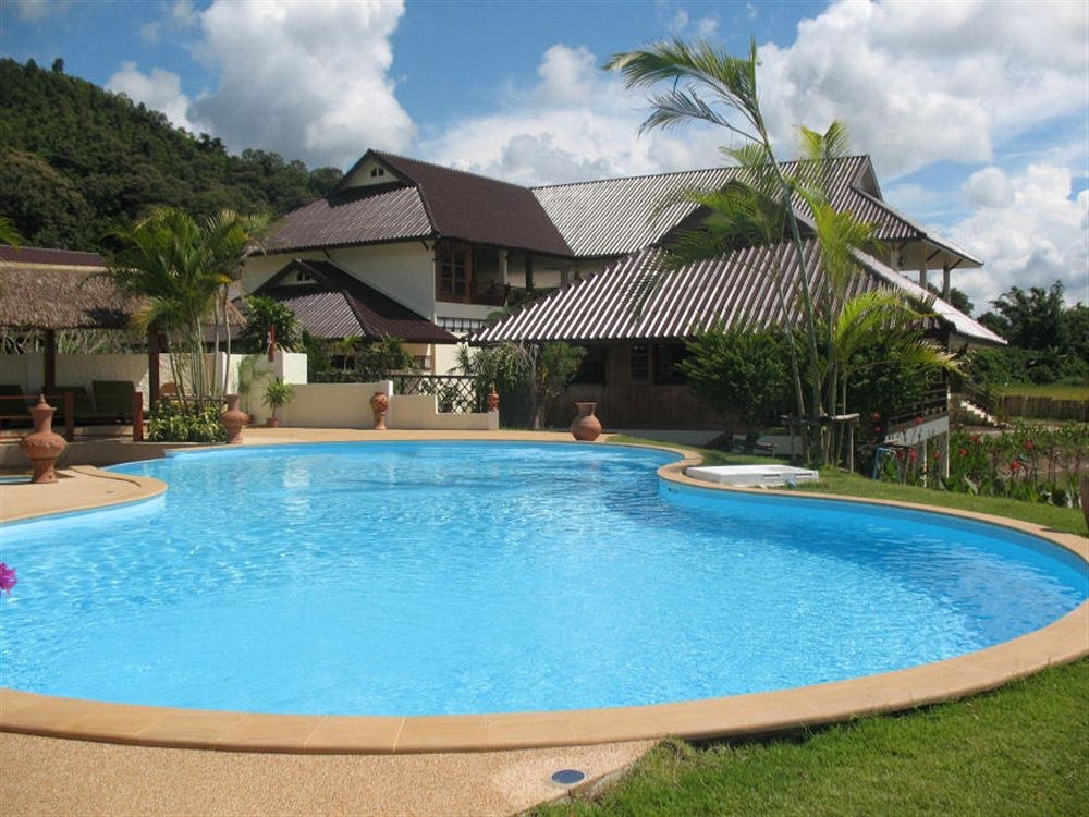 Maekok River Village Resort photo 1