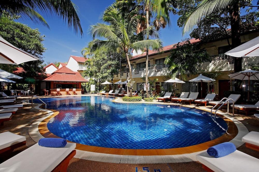 Horizon Patong Beach Resort & Spa photo 2