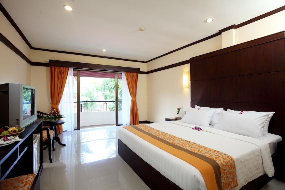 Horizon Patong Beach Resort & Spa photo 3