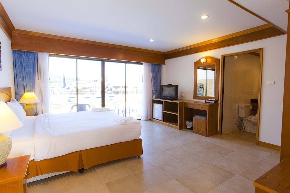 Jiraporn Hill Resort Patong photo 3