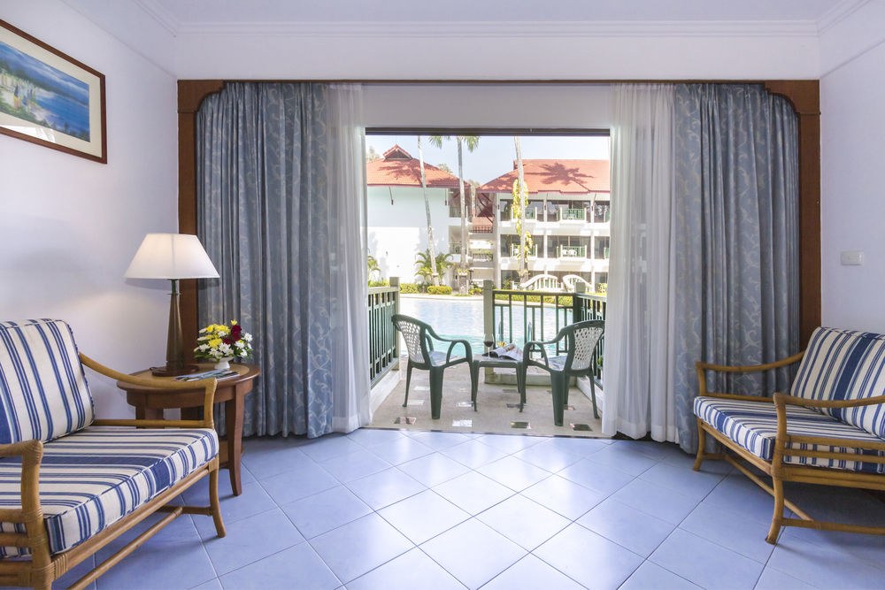 Amora Beach Resort Phuket