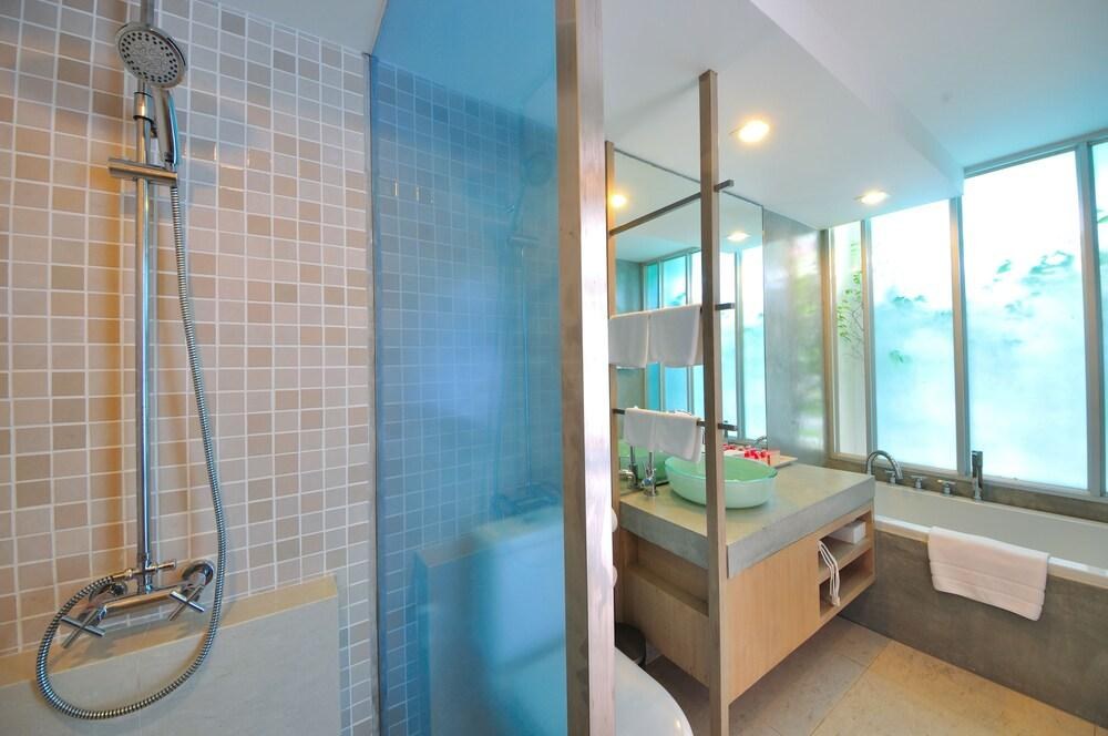 Ramada by Wyndham Phuket Southsea photo 4