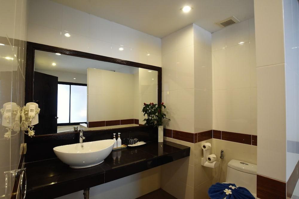 Ramada By Wyndham Aonang Krabi photo 4