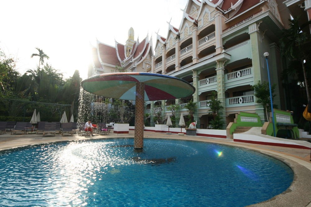 AONANG AYODHAYA BEACH RESORT