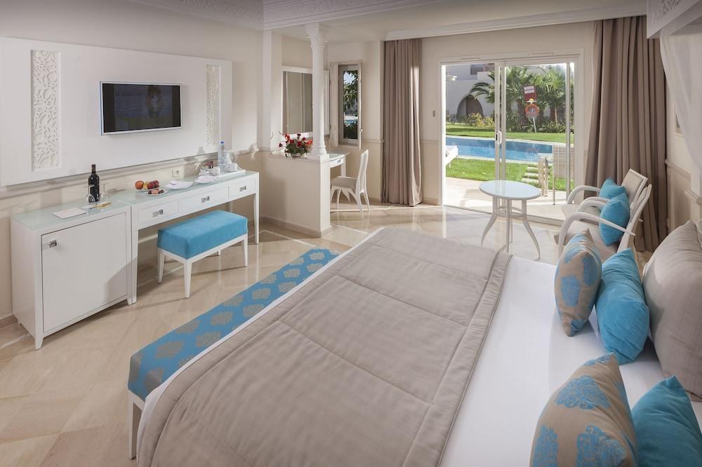 TUI BLUE Palm Beach Palace photo 2