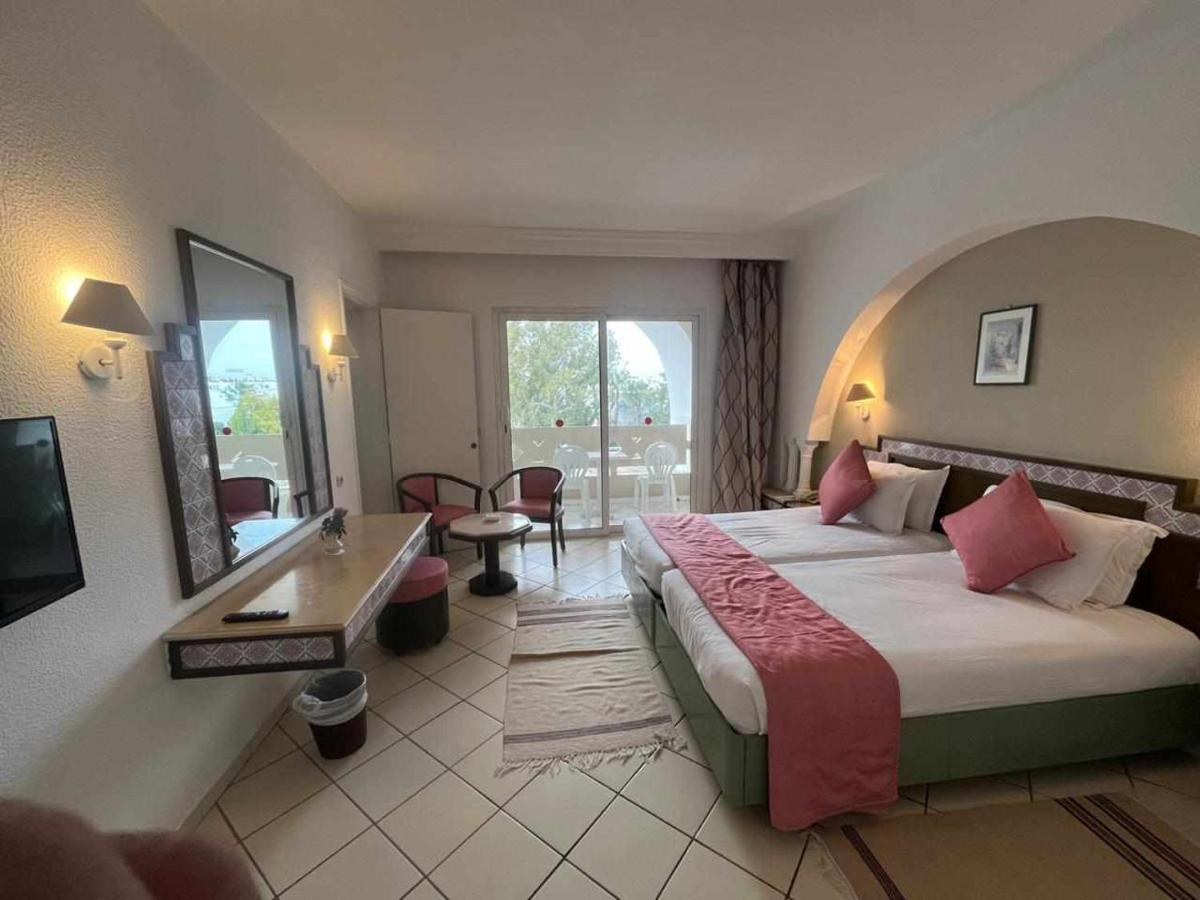 TUNISIA LODGE HOTEL