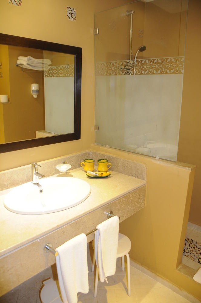 MENARA HOTEL