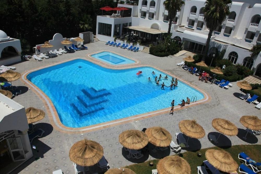 MENARA HOTEL photo 2