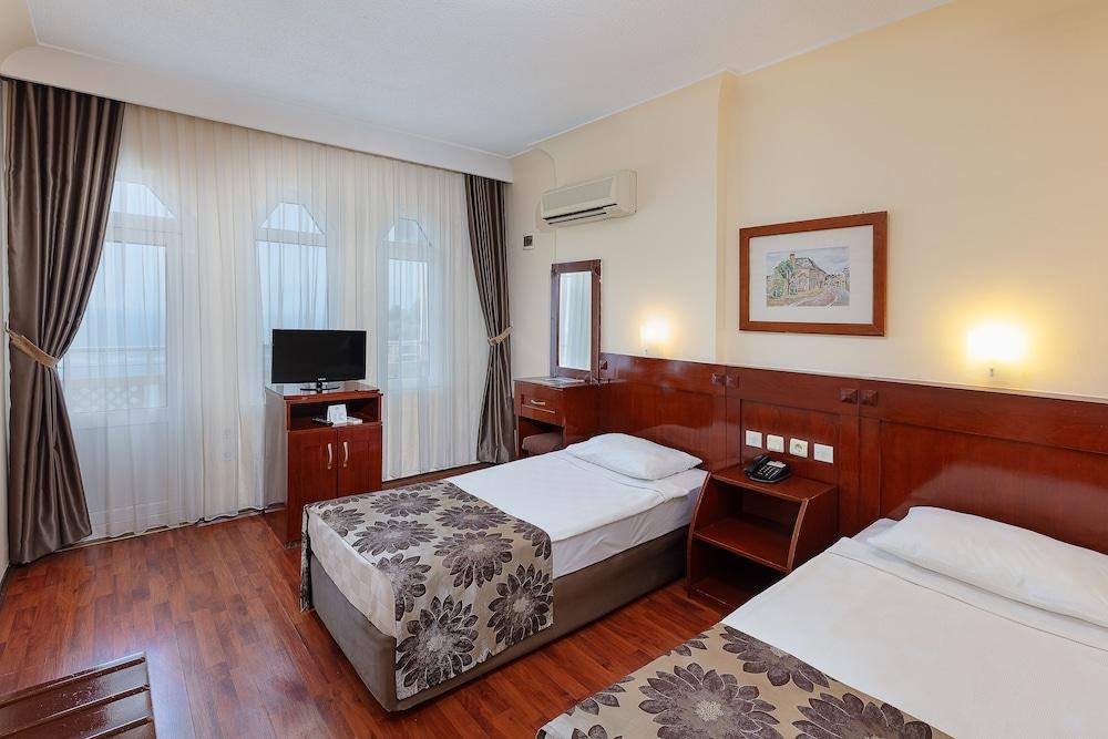 Nazar Beach City& Resort Hotel photo 2