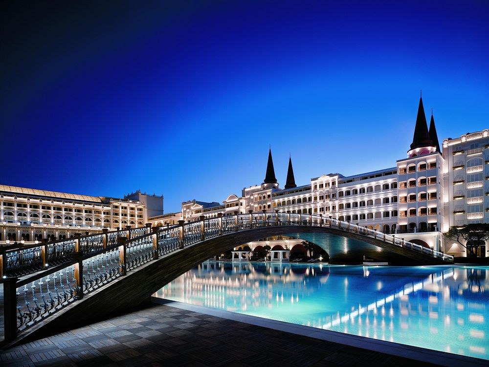 Mardan Palace