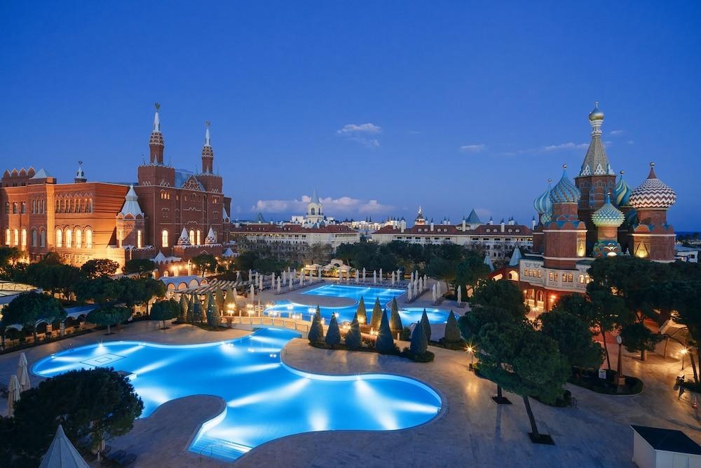 Kremlin Palace photo 2