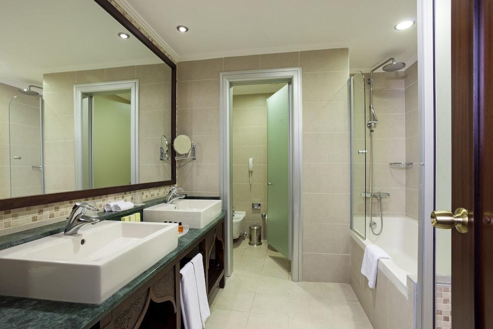 Crowne Plaza Antalya photo 2