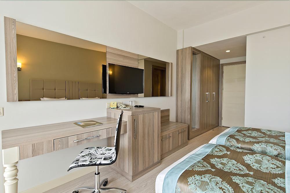 NASHIRA CITY RESORT HOTEL photo 2