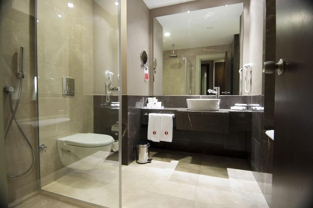 Ramada Plaza By Wyndham Antalya photo 3